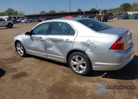 2012 Ford Fusion Se z USA, uszkodzony, nr VIN 3FAHP0HA2CR284625